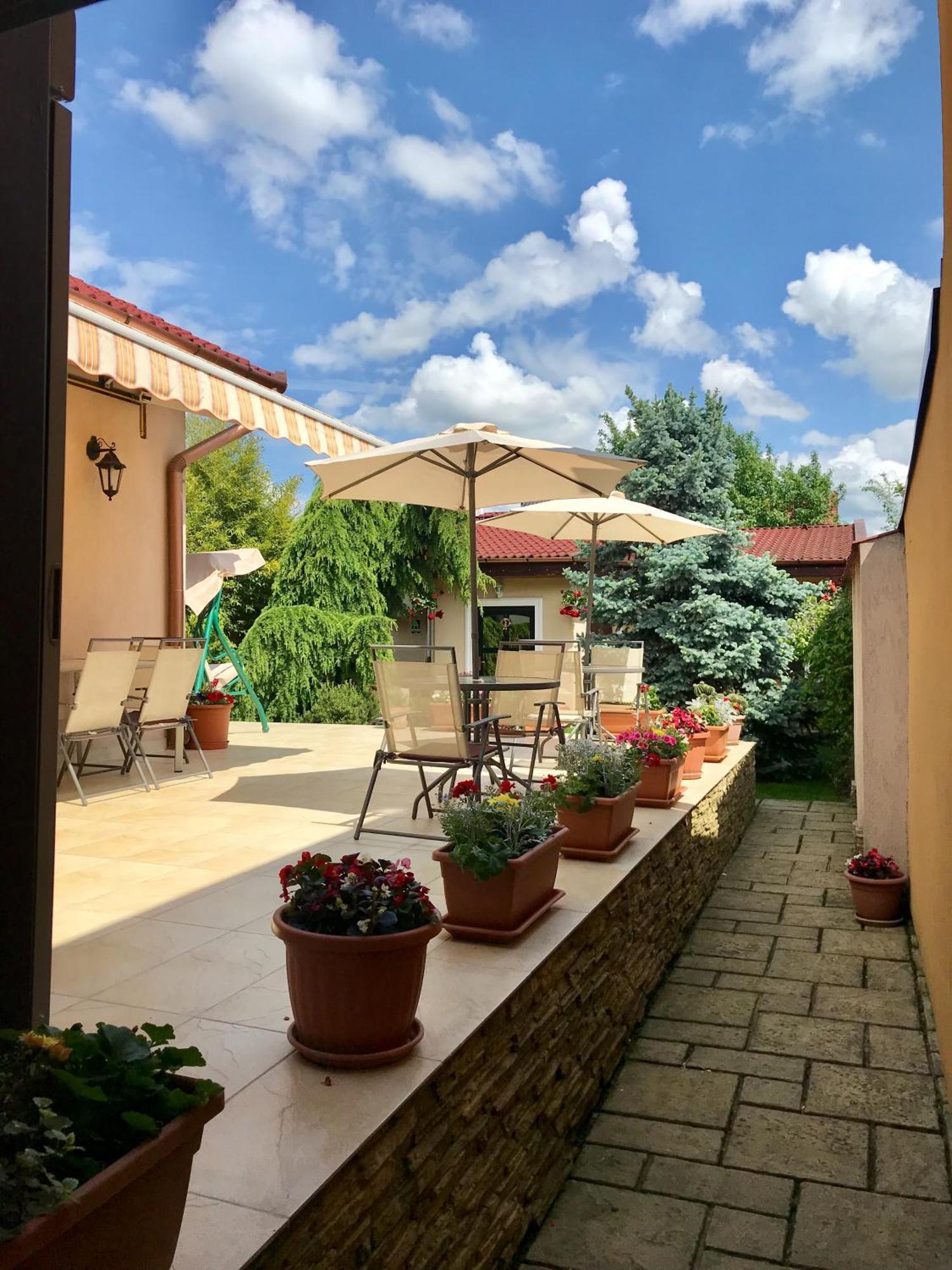 Cristi'S Rooms - Pensiune Oradea Exteriér fotografie