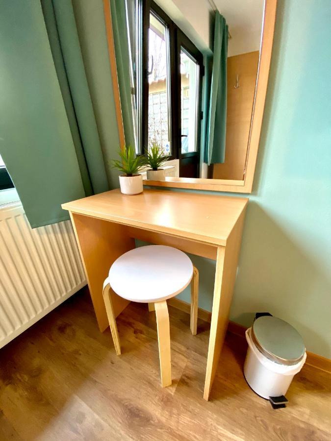 Cristi'S Rooms - Pensiune Oradea Exteriér fotografie