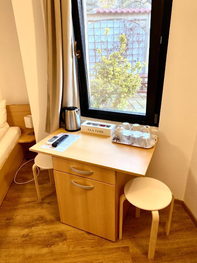 Cristi'S Rooms - Pensiune Oradea Exteriér fotografie